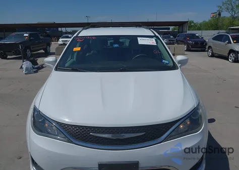 2017 Chrysler Pacifica Touring-L из США, поврежденный, VIN 2C4RC1BGXHR759030